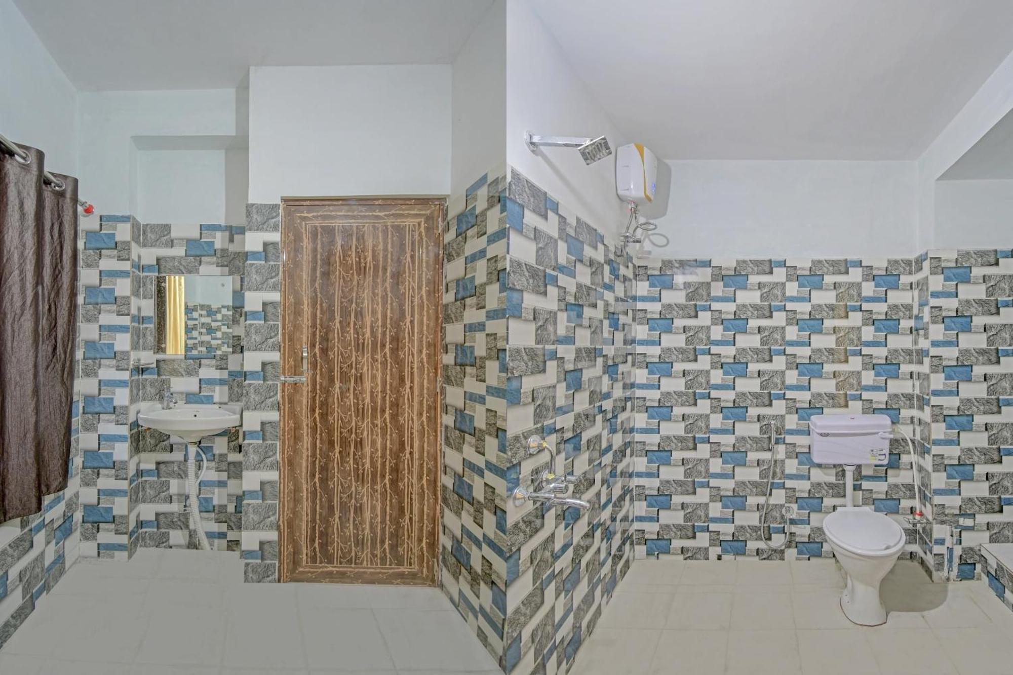 Hotel O Alisha Lodge Āsansol エクステリア 写真